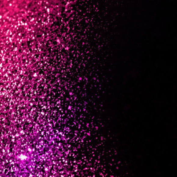 Meet your Posher, Jade - Picture 1 of 1